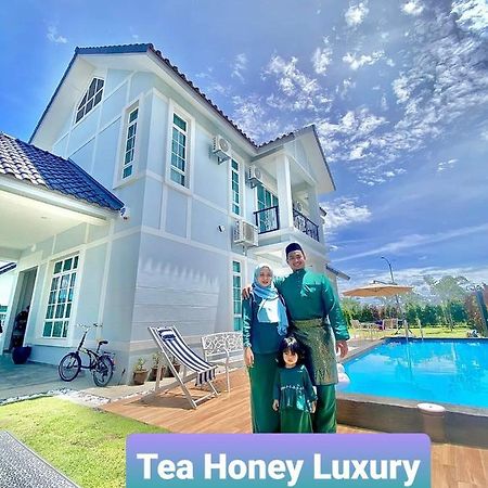 Tea Honey Luxury Villa Malacca Kültér fotó