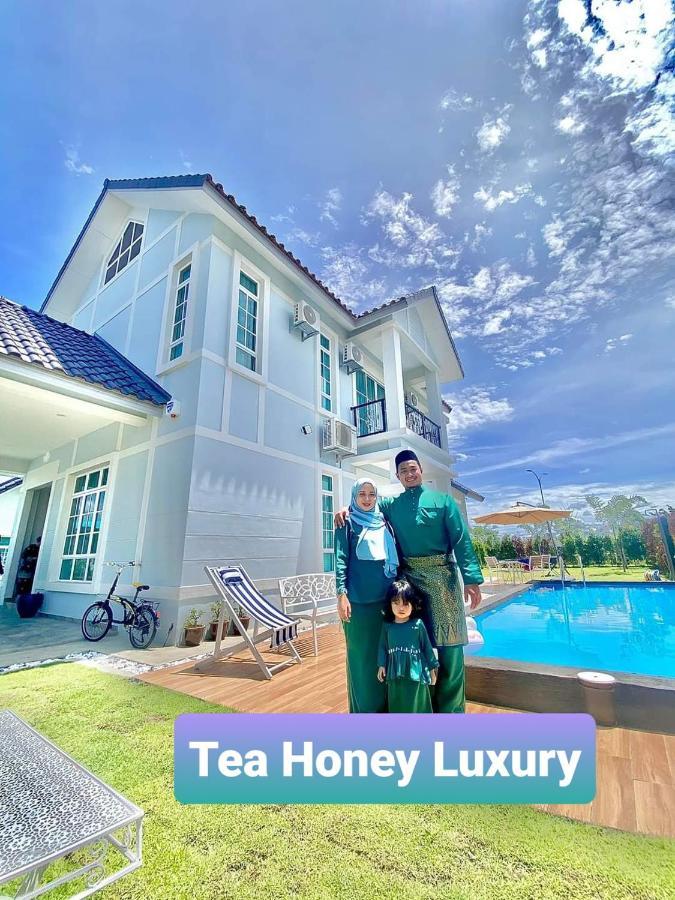 Tea Honey Luxury Villa Malacca Kültér fotó