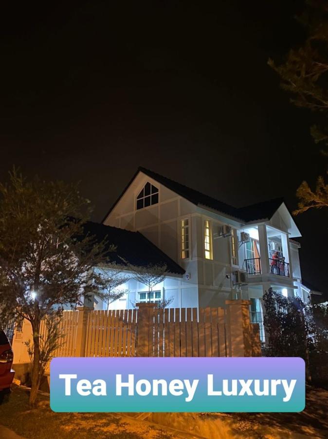Tea Honey Luxury Villa Malacca Kültér fotó